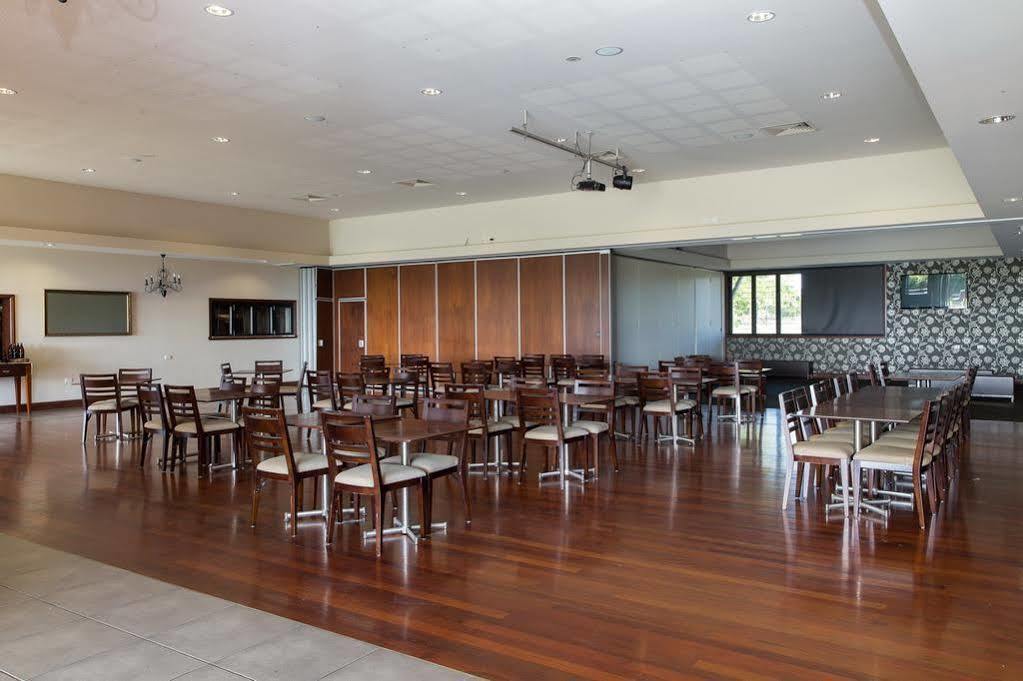Merinda Village Hotel Bowen Kültér fotó